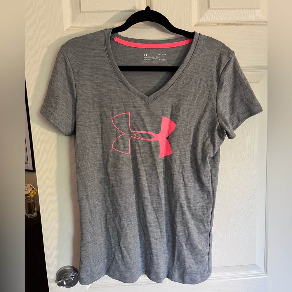 Women’s Under Armour Atheletic Top